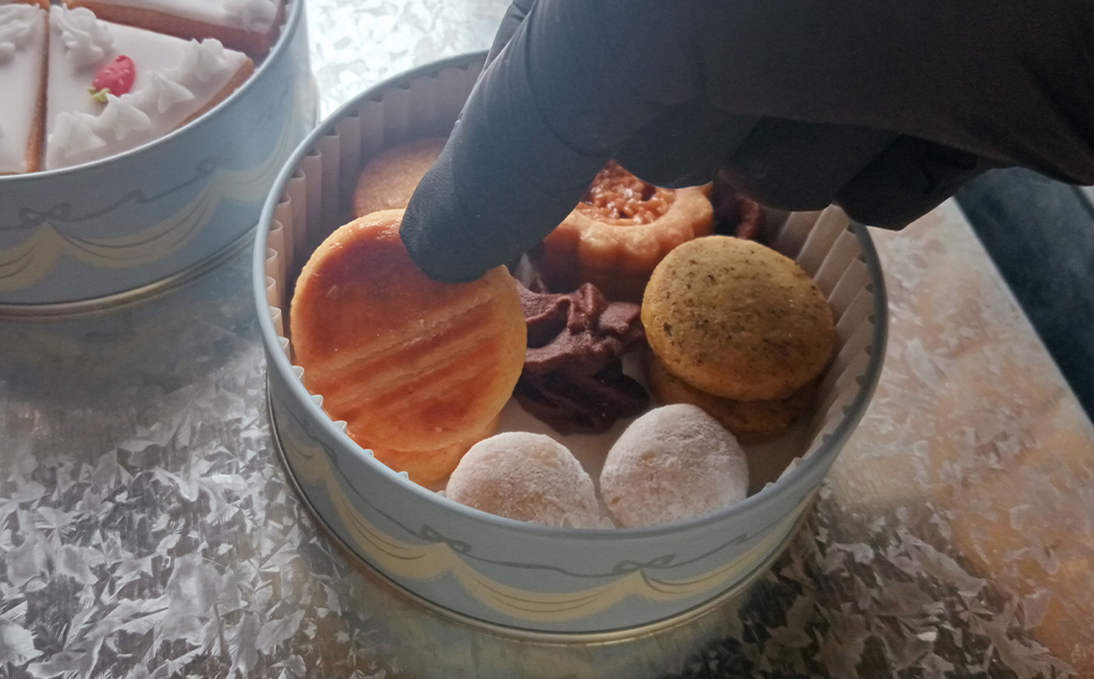 クッキーケーキ缶 | アイシングクッキー クッキー 焼菓子 プレゼント 贈り物 ギフト 手作り 誕生日 母の日 お菓子 クッキー缶 贈答用 菓子工房 くるみの森 那須町 栃木県〔P-441〕