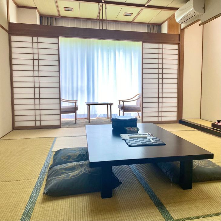 ããã«ãã©ã³ãŽã§ãŒã«é£é ãäžæ³äºé£ä»ãã¢å®¿æ³åž ãP-49ã