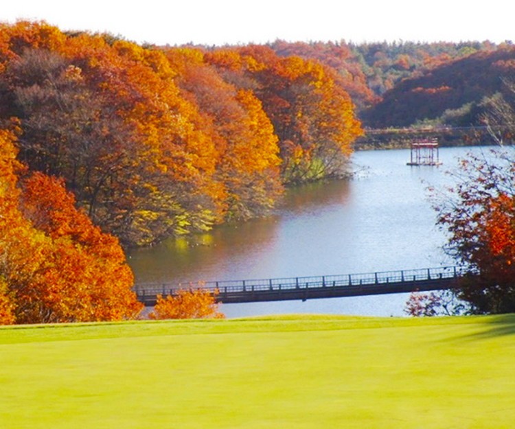 那須ちふり湖カントリークラブ　全日1名様プレー無料券〔E-16〕≪ゴルフ GOLF リゾート コース 温泉 ≫