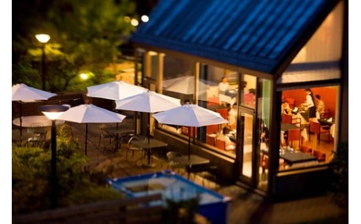 ペットと泊まる宿　CARO　FORESTA那須高原VOLPEテラスルームペア宿泊券（大人2名様1泊2食付き）〔I-8〕≪旅行 旅 ペット同伴可 自然 フレンチ コース≫