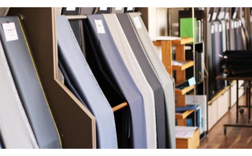 オーダースーツ 老舗テーラーが仕立てるオーダースーツお仕立て券 100,000円（5年間有効） | 仕立券 チケット オーダースーツ オーダーメイド オーダー シャツ ワイシャツ 高級 スーツ 国産生地 ビジネス 日本製 ギフト 記念 父の日 フランス イタリア 日本製 紳士服 ビジネス 補助券 高級スーツ テーラーメイド カスタムスーツ 群馬県 前橋市