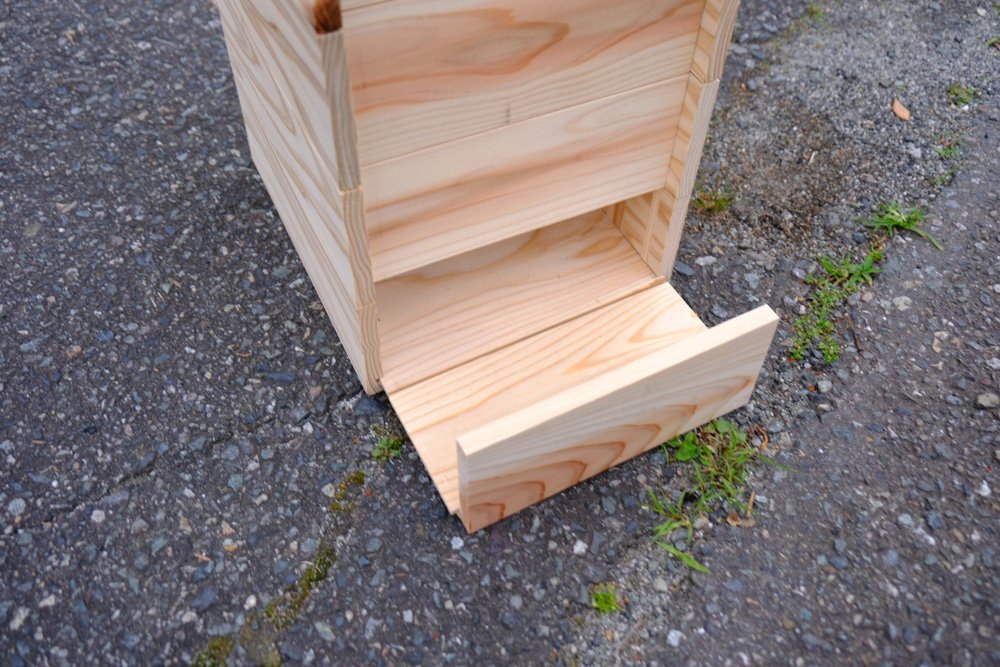 森の中で作った燻製機