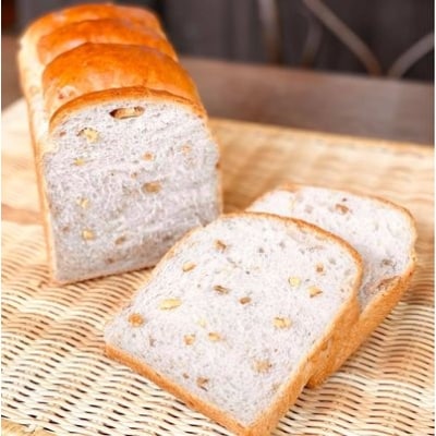 胡桃食パンの2本4斤セット【配送不可地域：離島】【1215664】