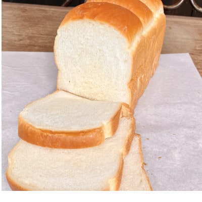 サツマイモ食パンとキング食パン2本(4斤)セット【配送不可地域：離島】【1357454】