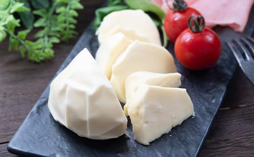 【神津牧場】神津牧場バターとチーズ2種 ジャージー牛の濃厚ミルクで作った乳製品セット≪発酵バター・のむヨーグルト・チーズ2種（モッツァレラ・ストリング）・はちみつバター≫詰合せ F21K-494