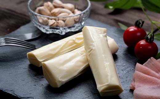 【神津牧場】神津牧場バターとチーズ2種 ジャージー牛の濃厚ミルクで作った乳製品セット≪発酵バター・のむヨーグルト・チーズ2種（モッツァレラ・ストリング）・はちみつバター≫詰合せ F21K-494