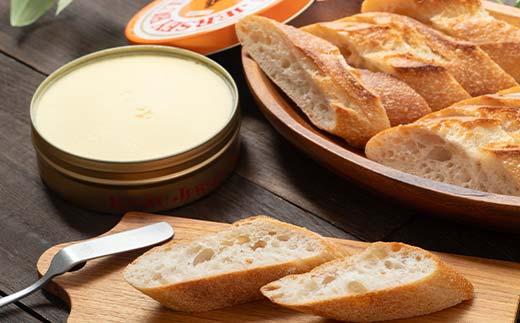 【神津牧場】ジャージー牛の濃厚ミルクで作った発酵バター225g×3缶セット F21K-505