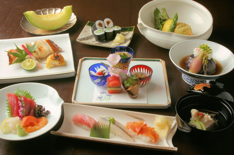 å·è¶å¹žããããé£äºåžã20000ååã