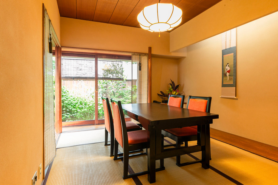 å·è¶å¹žããããé£äºåžã20000ååã