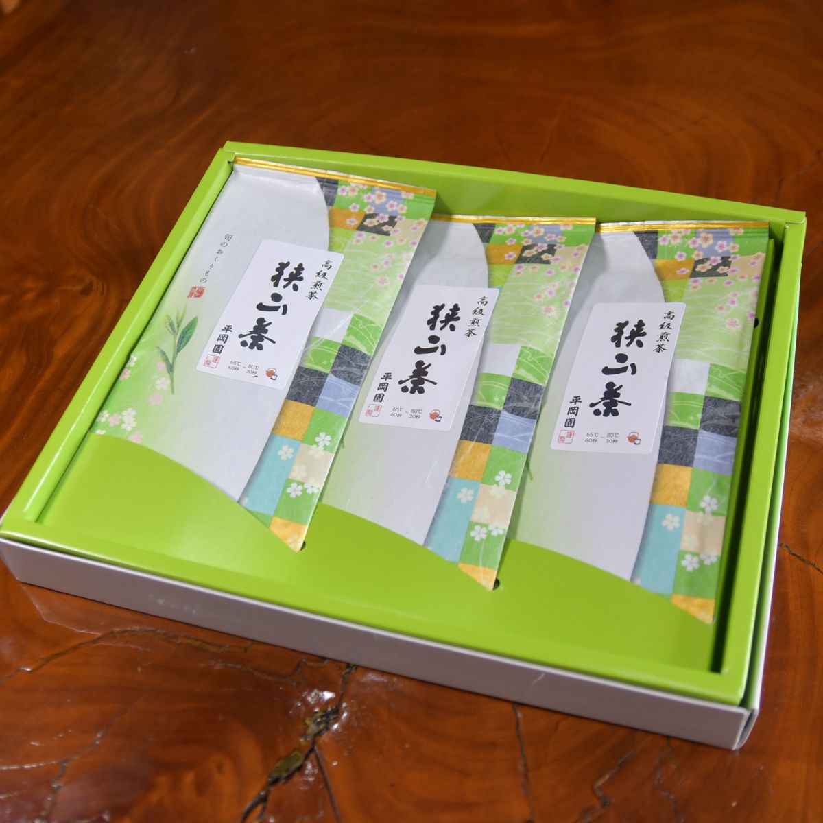 äžç蟲æ¥éºç£èªå®ã®èœã¡èå è¥èŸ²æ³ã§è²ãŠãçå±±è¶ é«çŽç
è¶(æ·±èžãè¶) 100gÃ3è¢ã»ãã 平岡å | è¶ ãè¶ æ¥æ¬è¶ ç·è¶ çå±±è¶ è¶è æ¿å ã³ã¯ éŠã é¢šå³ ãŸããã çŸå³ãã ãããã ã®ãã ãåç£ ãã¬ãŒã³ã æ·±èžã é«çŽ ç
è¶ åŒçç ææ²¢åž