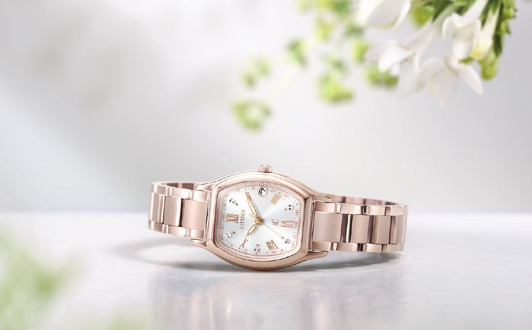 CITIZEN xC basic collection ES9354-69B | シチズン citizen クロスシー腕時計 時計 正規品 レディース ビジネス スーツ カジュアル フォーマル 贈答 贈答用 ギフト プレゼント 母の日 国内製造 国産 電波 ソーラー エコドライブ サファイアガラス チタニウム スーパーチタニウム 5気圧防水 防水 埼玉県 所沢市