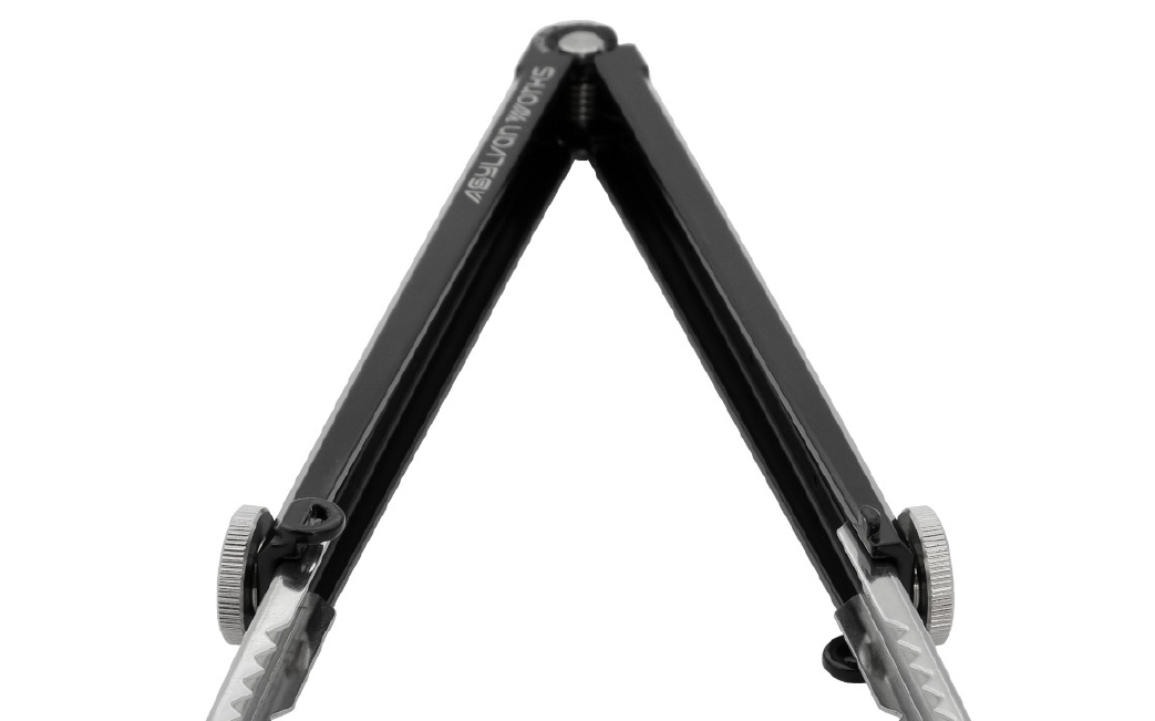 BBQ焚火用小型トング Grippin' Gator BLACK 三ヶ島製作所 MKS | トング アウトドア キャンプ ピクニック BBQ ハイキング 焚火 薪 炭 調理器具 キッチンツール グリル 軽量 小型 収納性 ステンレス 埼玉県 所沢市