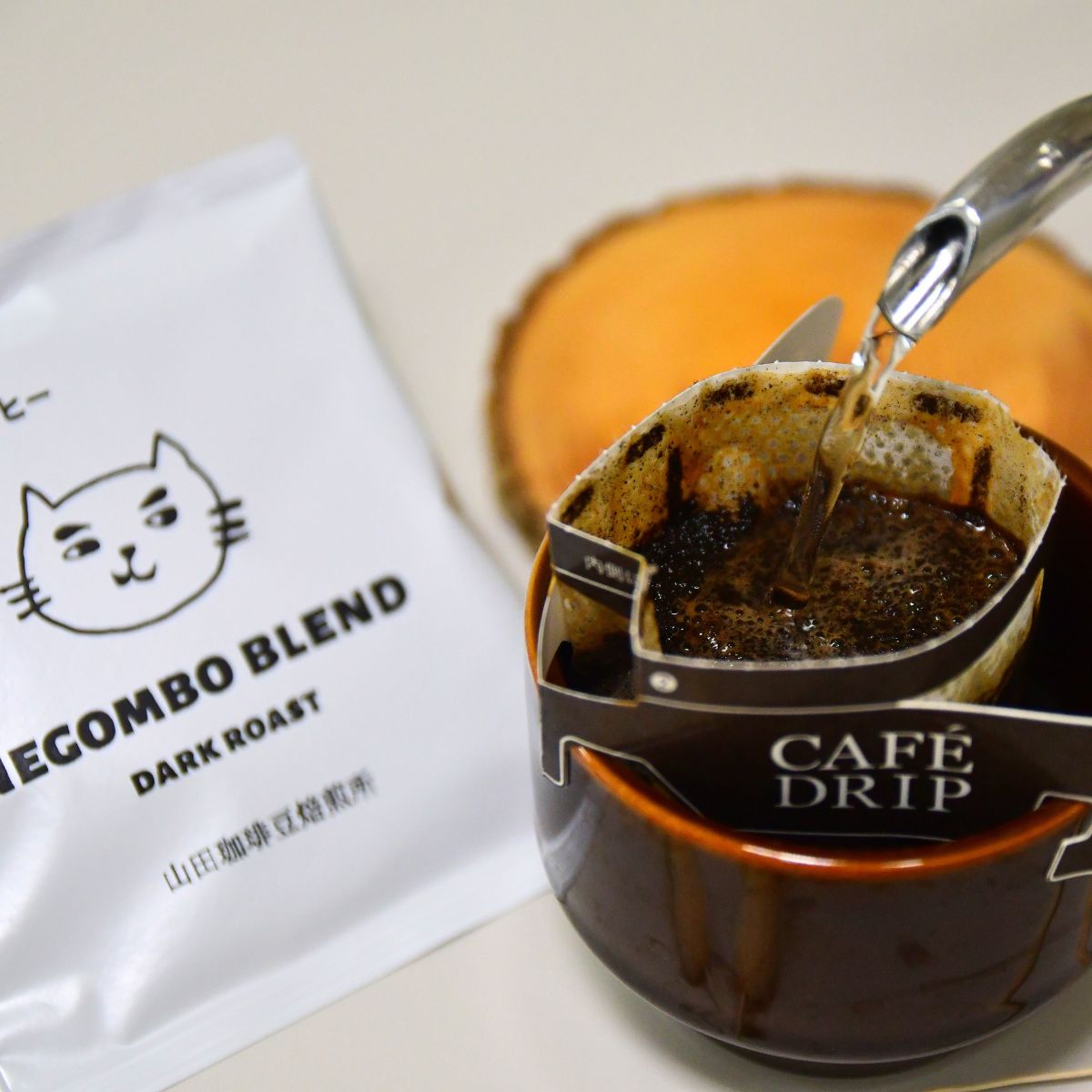 【3ヶ月定期便】ドリップバッグコーヒー 所沢の森ブレンド＆ネゴンボブレンド 中深煎り 30袋 (計3回) | ドリップコーヒー ドリップバッグコーヒー 珈琲 焙煎 アウトドア ブレンド ネゴンボ 山田珈琲豆焙煎所 埼玉県 所沢市