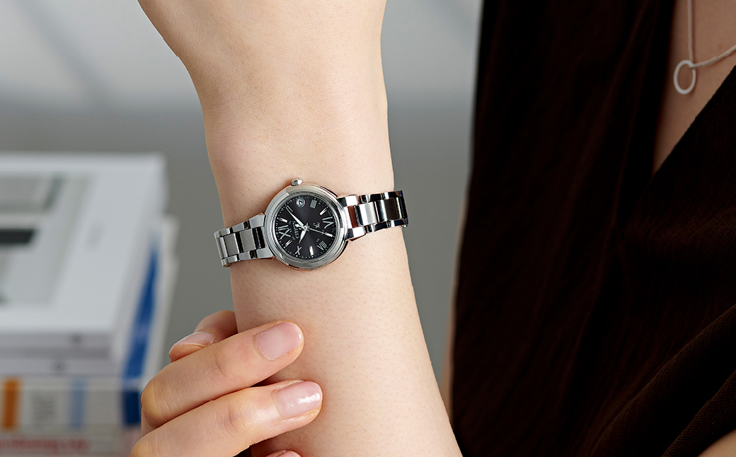 CITIZEN xC basic collection ES9430-89E | シチズン citizen クロスシー腕時計 時計 正規品 レディース ビジネス スーツ カジュアル フォーマル 贈答 贈答用 ギフト プレゼント 母の日 国内製造 国産 電波 ソーラー エコドライブ サファイアガラス ステンレス 10気圧防水 防水 埼玉県 所沢市