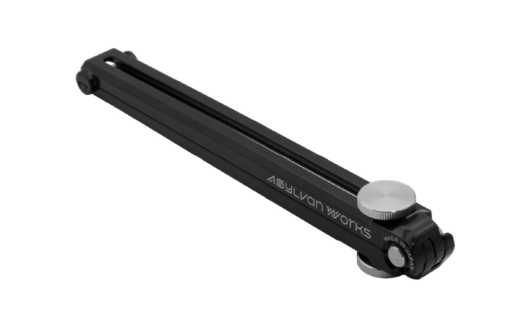 BBQ焚火用小型トング Grippin' Gator BLACK 三ヶ島製作所 MKS | トング アウトドア キャンプ ピクニック BBQ ハイキング 焚火 薪 炭 調理器具 キッチンツール グリル 軽量 小型 収納性 ステンレス 埼玉県 所沢市