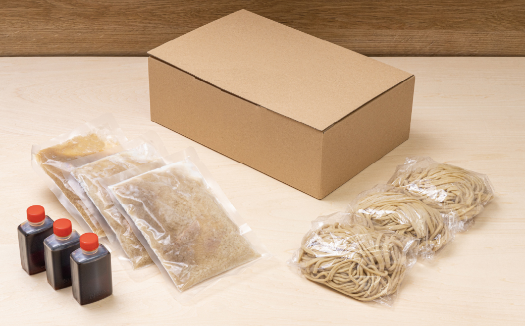 ジャンクガレッジのラーメン3食&自家製チャーシュー1本(300g前後) | ジャンガレ 二郎系 ラーメン 冷凍ラーメン 行列店 セット まぜそば 太麺 濃厚 豚骨スープ 豚骨醤油 中華そば G系 焼豚 天地返し ガッツリ系 チャーシュー ソウルフード お取り寄せ お土産 ギフト プレゼント 埼玉県 所沢市