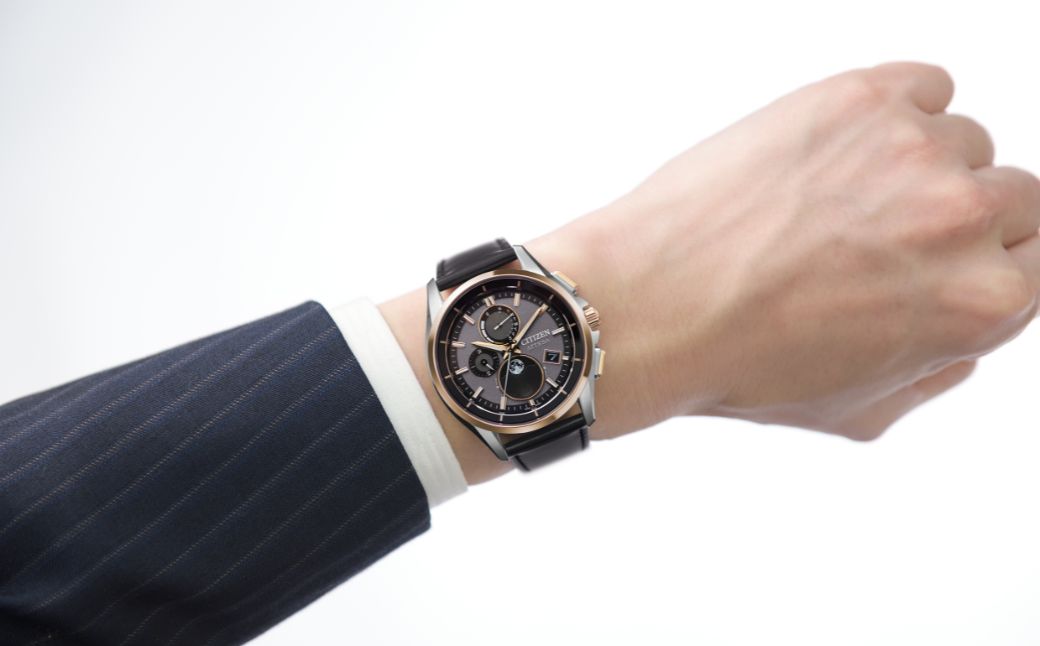 CITIZEN ATTESA BY1004-17X | シチズン citizen アテッサ 腕時計 時計 正規品 メンズ ビジネス スーツ カジュアル フォーマル 贈答 贈答用 ギフト プレゼント 父の日 国内製造 国産 電波 ソーラー エコドライブ サファイアガラス チタニウム スーパーチタニウム 10気圧防水 防水 ビジネス スーツ カジュアル レザー カーフレザー 埼玉県 所沢市