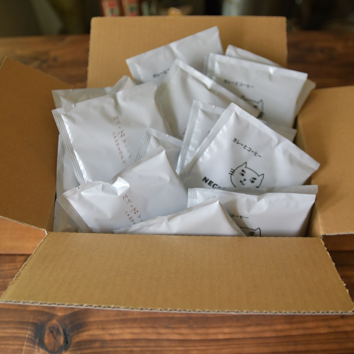 ドリップバッグコーヒー デカフェ メキシコ カフェインレス 50袋 | コーヒー 珈琲 焙煎 ドリップバッグ アウトドア カフェインレス 山田珈琲豆焙煎所 ネゴンボ 埼玉県 所沢市