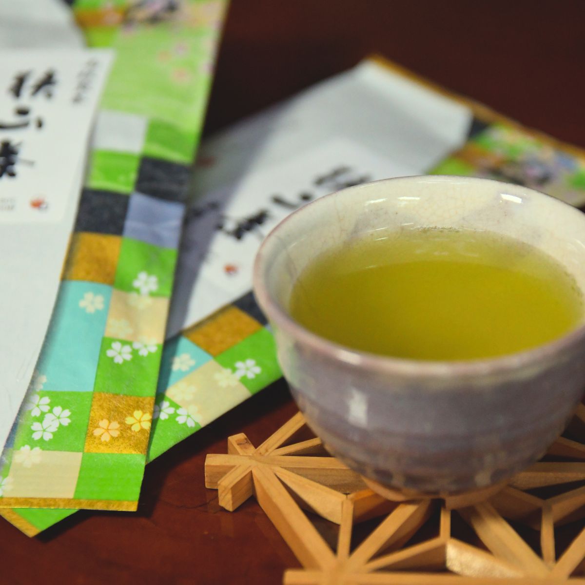 äžç蟲æ¥éºç£èªå®ã®èœã¡èå è¥èŸ²æ³ã§è²ãŠãçå±±è¶ é«çŽç
è¶(æ·±èžãè¶) 100gÃ3è¢ã»ãã 平岡å | è¶ ãè¶ æ¥æ¬è¶ ç·è¶ çå±±è¶ è¶è æ¿å ã³ã¯ éŠã é¢šå³ ãŸããã çŸå³ãã ãããã ã®ãã ãåç£ ãã¬ãŒã³ã æ·±èžã é«çŽ ç
è¶ åŒçç ææ²¢åž