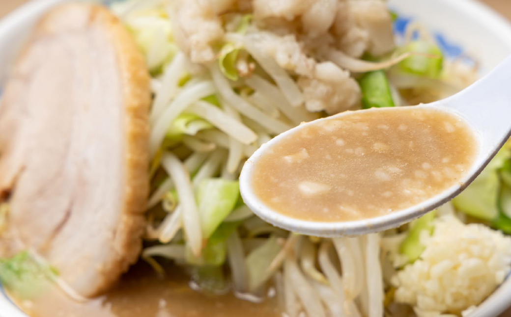 ジャンクガレッジのラーメン3食&自家製チャーシュー1本(300g前後) | ジャンガレ 二郎系 ラーメン 冷凍ラーメン 行列店 セット まぜそば 太麺 濃厚 豚骨スープ 豚骨醤油 中華そば G系 焼豚 天地返し ガッツリ系 チャーシュー ソウルフード お取り寄せ お土産 ギフト プレゼント 埼玉県 所沢市