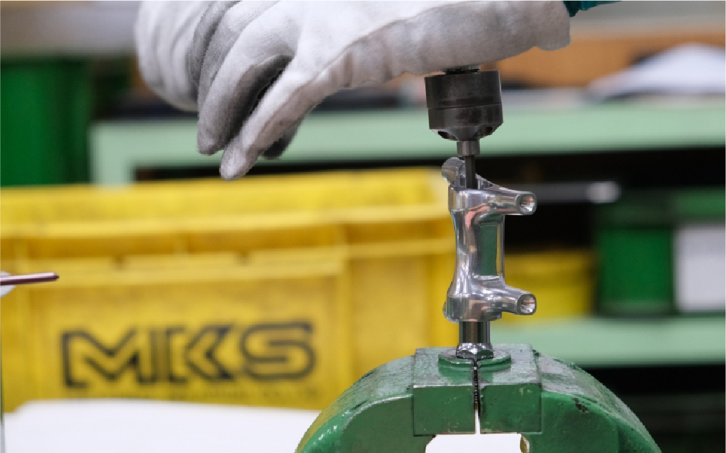 両面踏みペダル左右セット Seahorse BLACK 三ヶ島製作所  MKS | 自転車 ペダル フラットペダル 両面踏み 軽量 ツーリング 街乗り ロードバイク クロスバイク MTB オフロード アーバンスタイル 長距離 アルミ製 人気 おすすめ 埼玉県 所沢市