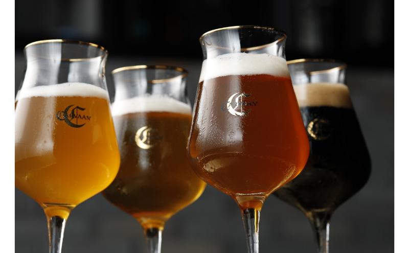 ブルワリーレストランCARVAAN ペアお食事券【ディナーコース】[52210051] チケット 