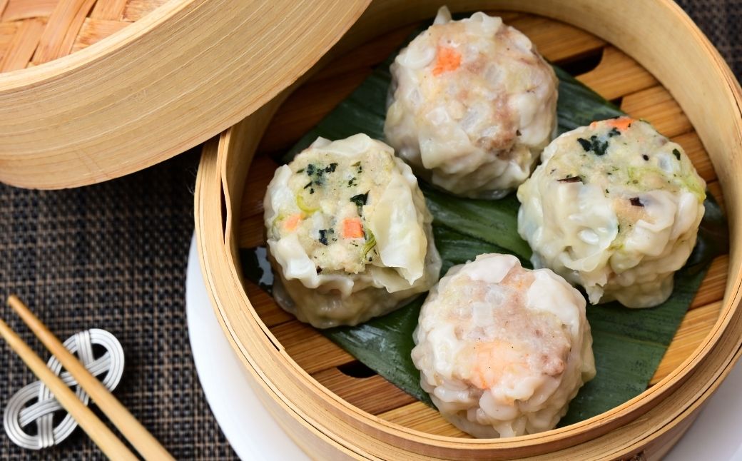 てんの焼売と野菜焼売の32個セット | 埼玉県 上尾市 シューマイ シュウマイ 焼売 食べ比べ 中華 料理 中華料理 町中華 海老 えび 野菜 たっぷり 惣菜 お惣菜 そうざい 晩御飯 昼ごはん レンジ 簡単 調理 おつまみ セット 国産 手作り 焼売専門店 本格 ジューシー