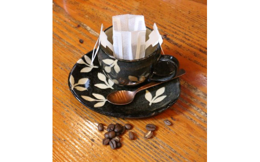 自家焙煎珈琲ドリップバッグ〜マスターセレクション〜 ／ 本格珈琲 コーヒー 手軽 おうちカフェ 1989年地元越谷市創業 こしがや愛されグルメ マスター厳選 3種類 濃い こだわり 埼玉県 No.010