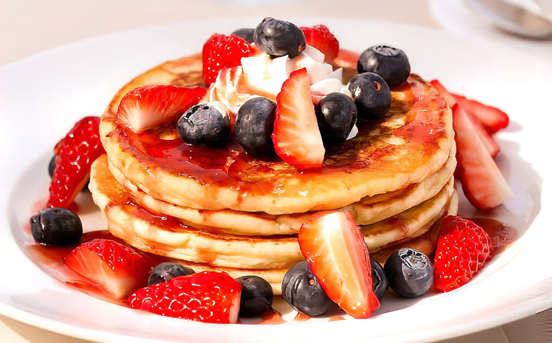 王様の苺ジャム瓶詰3種類セット（あまりん、かおりん、べにたま） ／ いちごジャム 瓶詰ジャム 食べ比べセット フルーツスプレッド パンのお供 ヨーグルトトッピング スイーツ作り 国産いちご ギフト 食品セット 瓶入り おしゃれパッケージ 濃厚ジャム 果実感 埼玉県 No.355