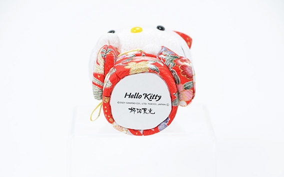 木目込人形（ハローキティ） ／ サンリオ 人気 キャラクター かわいらしさ 上品 飾り物 置物 開運招福 千客万来 商売繁盛 縁起 縁起の良いお品 ギフト贈り物 プレゼント 埼玉県 No.182