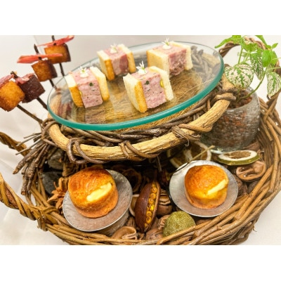 ワインペアリング付きスタンダードフルコース　ペアお食事券(昼夜共通)【1344402】