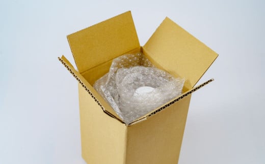 ＜ハンガリー産＞ アカシア はちみつ 1kg 埼玉養蜂 | 蜂蜜 ハチミツ HONEY ハニー ハンガリー 1000g 大容量 健康 朝食 プレゼント 贈答 ギフト 贈り物 1kg以上 トースト ホットケーキ パンケーキ ミツバチ ヨーグルト 養蜂 養蜂場 埼玉県 北本市