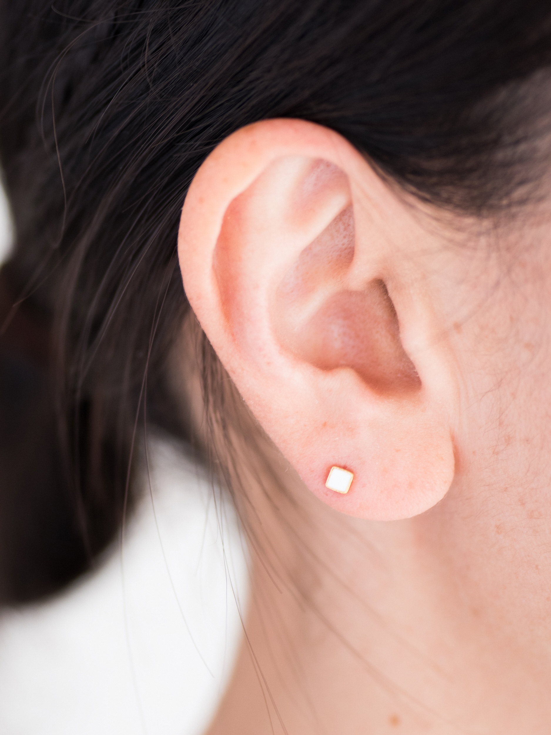 Kenichi Kondo　Point pierce（七宝ピアス）・ホワイト