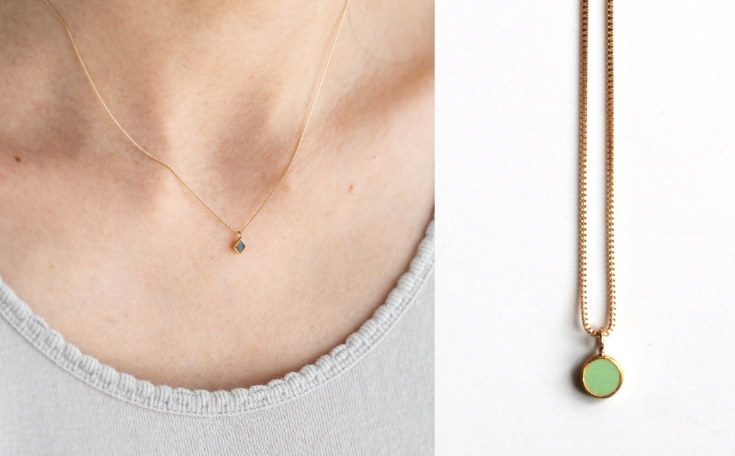 ネックレス ゴールド K10 レッド ひし型 七宝 | ゴールドネックレス アクセサリー necklace ポイントネックレス 赤 七宝焼き 10金 K24 24金 ジュエリー 上品 レディース 装飾 クリスマス 入学祝い 結婚記念日 記念日 お祝い 誕生日 ギフト 作家 作品 手づくり Kenichi Kondo 埼玉県 北本市