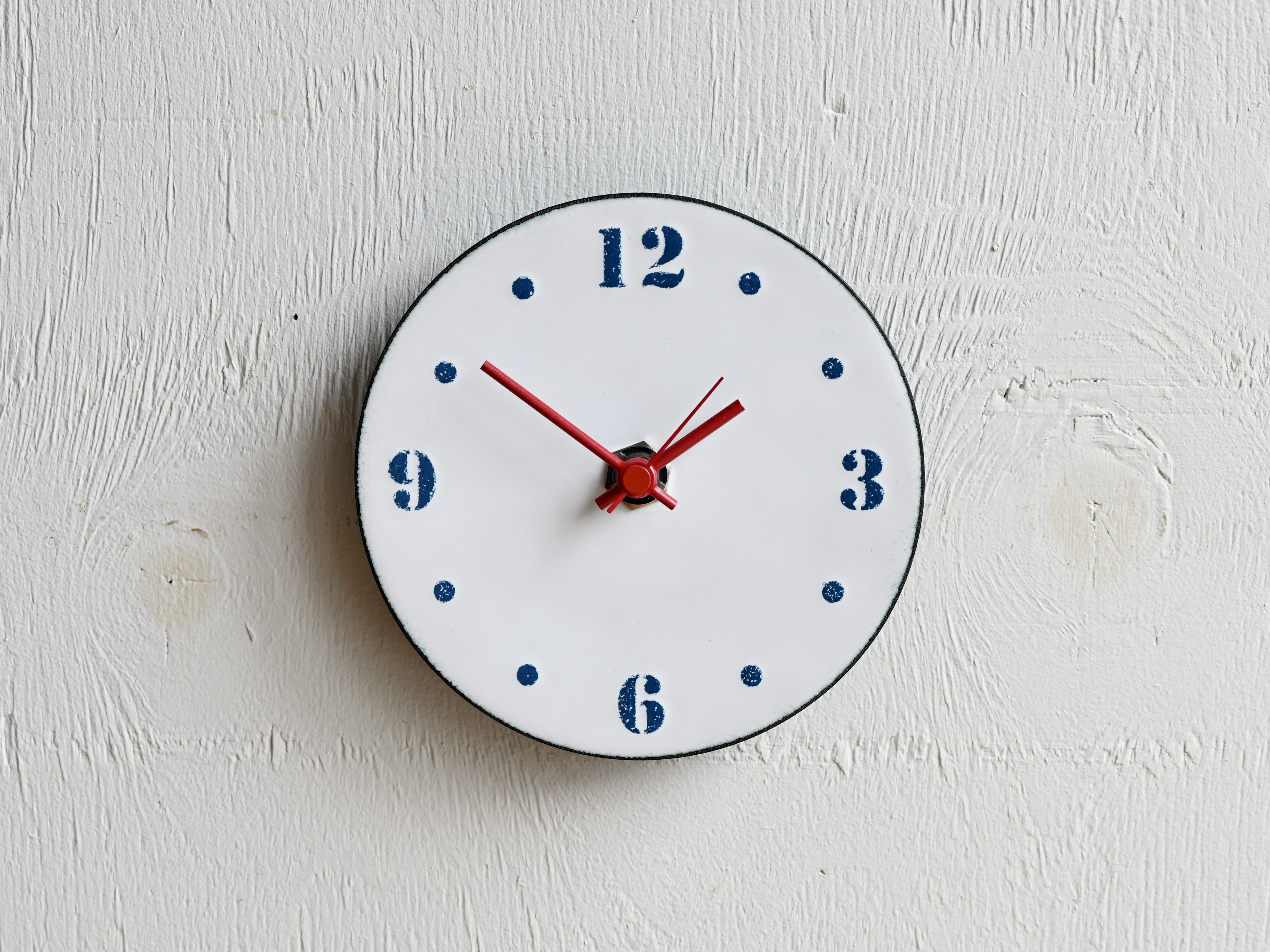 時計 壁掛け時計 文字盤S 七宝 ／白地に青文字