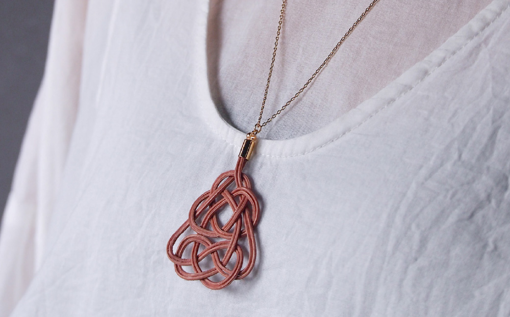 ããã¯ã¬ã¹ æ¡ (ãããçµã³) èæšæã ã©ã¿ã³ | ãã³ã¯ æ¡è² ããã¯ã¬ã¹ ã¢ã¯ã» çžèµ· çž ã¢ã¯ã»ãµãªãŒ åã¢ãã³ èªç¶ å€©ç¶ äŒçµ± çŸ èæš æã æä»äº æã¥ãã æäœã äœå 食ãçµã³ è¯çž ãããã ç± å·¥èžå ã¢ãããµã€ã¯ã« ãšã³ãã¬ã³ããªãŒ ãã¿ãã«ã« ãµã¹ãããã« ãšã·ã«ã« SDGs ããã¥ã©ã« ã·ã³ãã« èæšæãã©ã¿ã³ ãã®ã åŒçç 忬åž