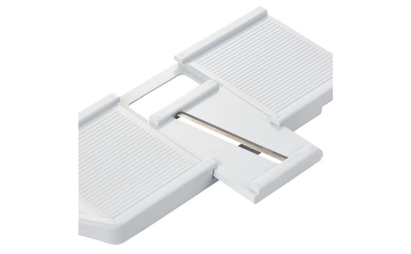 ホームコーディ　コンパクトに収納できる スライサー4点セット イオンリテール 日用品