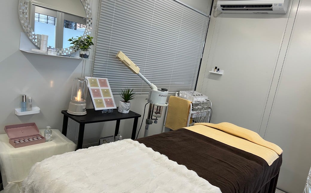 【エステルームRerela】女性専用フェイシャルエステコース　1回　【12203-0384】