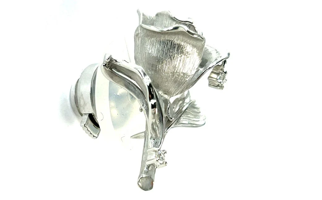 【NOBUKO ISHIKAWA（ノブコイシカワ）】薔薇ラペルピン　【12203-0396】