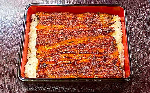 【12か月定期便】うなぎ特上蒲焼1串(130g前後)【老舗 ギフト 冷凍  うなぎ 鰻 ウナギ かばやき 串  タレ 山椒 千葉県 市川市】【12203-0314】