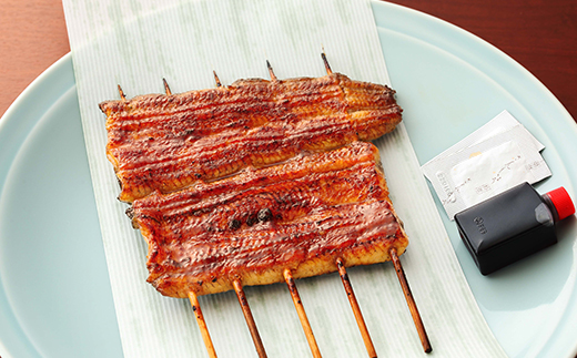 【6回定期便】うなぎ上蒲焼1串(100g前後)（2か月に1回のお届け）【老舗 ギフト 冷凍  うなぎ 鰻 ウナギ かばやき 串  タレ 山椒 千葉県 市川市】【12203-0308】