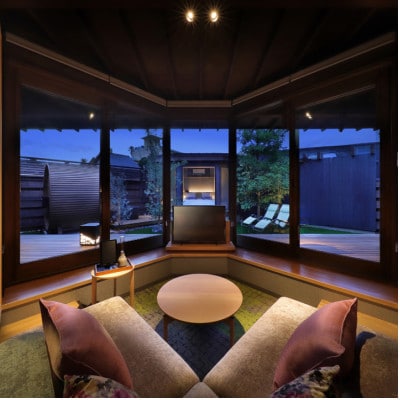 【ラグジュアリーヴィラ】別庭「 雫花 」に泊まれる ふるさと納税共通ギフト券 200,000円分【1734141】