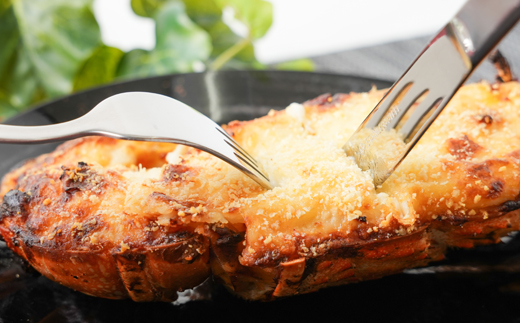 自家製ホワイトソース仕立てのロブスターテルミドール 4食セット(半身約250g×4)【配送不可地域：離島】【1487891】