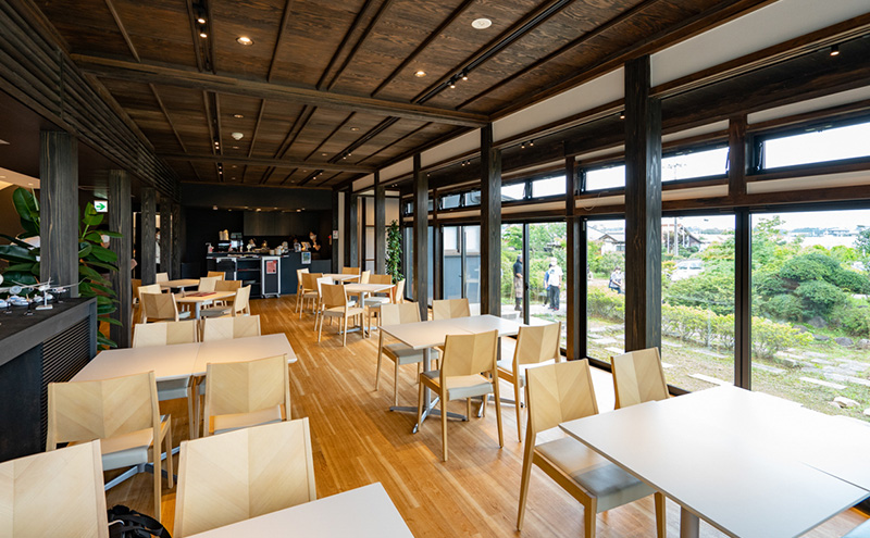 Dining Port御料鶴 お食事券（2,500円分）食事券 チケット 古民家風 レストラン JAL 自社農園 機内食 カレー 成田市 千葉県