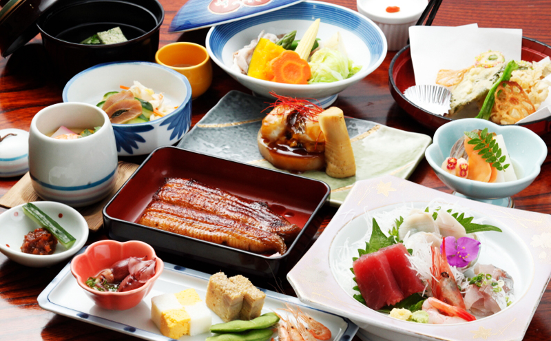 【成田山門前　旅館　若松本店】日帰り・ご宿泊で使えるクーポン10,000円分 チケット クーポン 食事 ランチ 宴会 宿泊 老舗旅館 成田山 成田市 千葉県