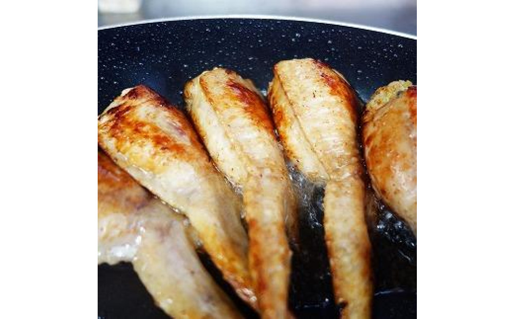 くるむの餃子づくしセット くるむの餃子32個(8個入り×4パック）・手羽先餃子10本（5本入り×2パック）