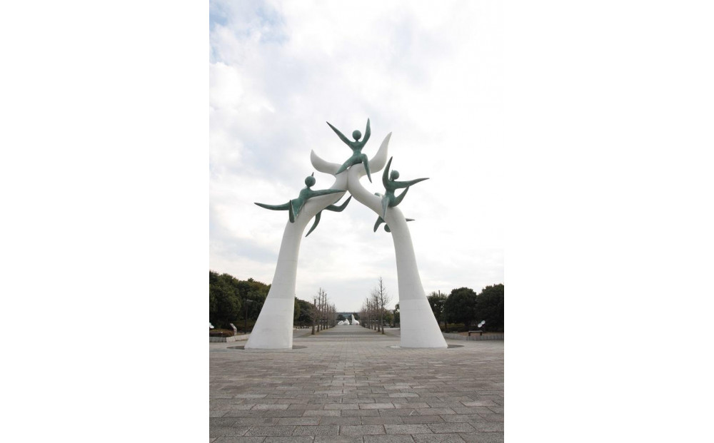 縲先オヲ螳牙クゅ遷TB縺オ繧九&縺ィ譌陦悟虻シ育エ吝虻シ90,000蜀蛻