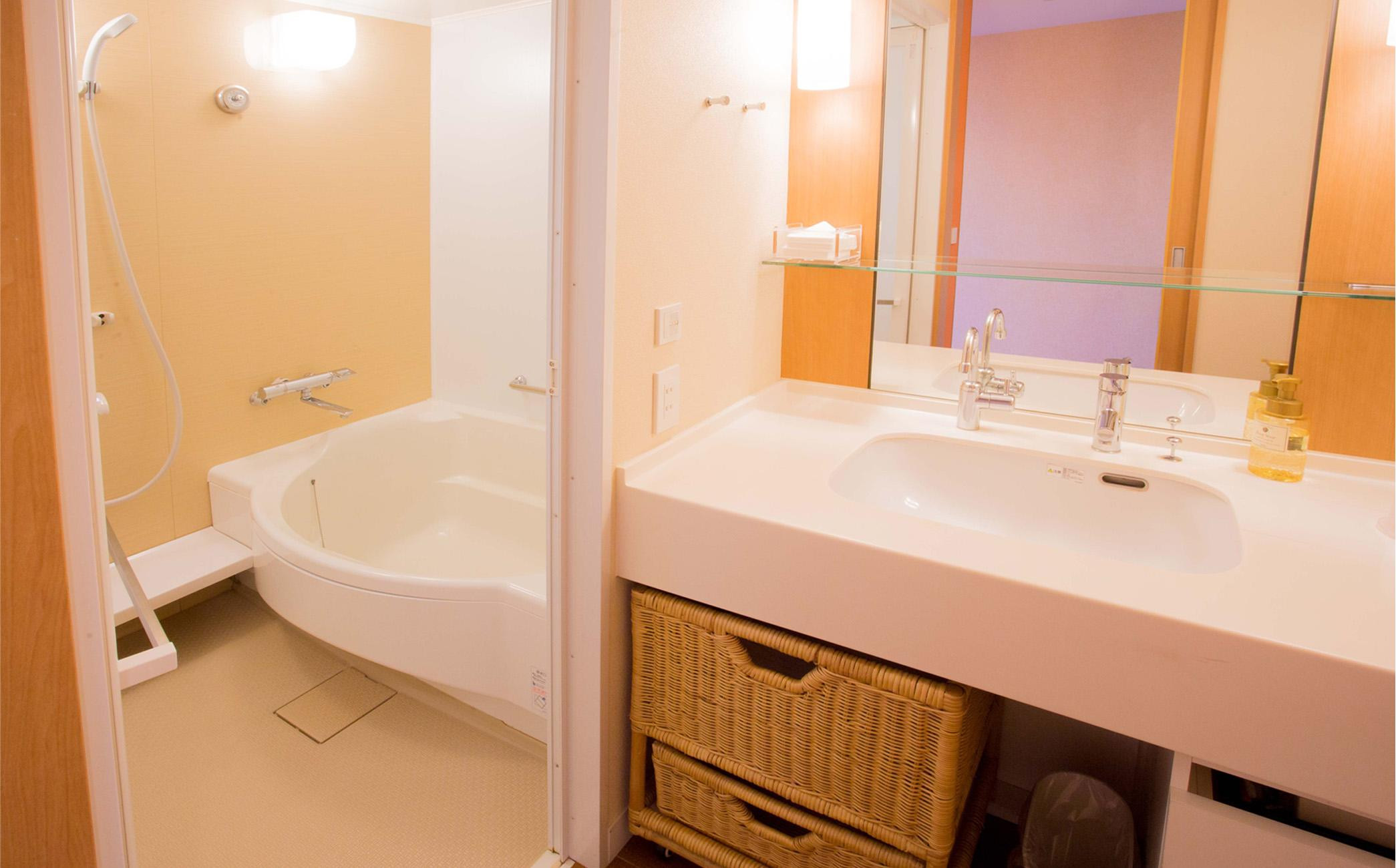 舞浜ビューホテル by HULIC（旧 東京ベイ舞浜ホテル）  ペア宿泊券 朝食付き  スタンダード （金・土曜日も対象）|宿泊 レストラン 浦安市 舞浜 ギフト券 食事 ホテル 旅行 クーポン 利用券