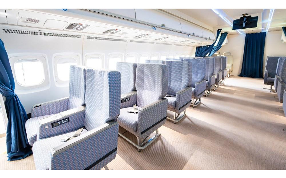 フライトシミュレーターでパイロット体験（1~2名）