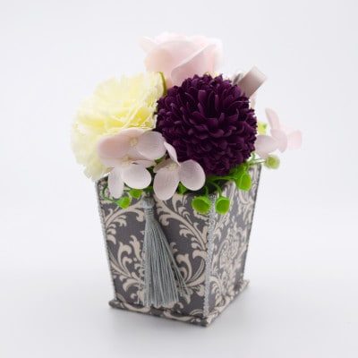 カルトナージュ花器の仏花アレンジと写真たて　(ダマスク柄)【1395498】